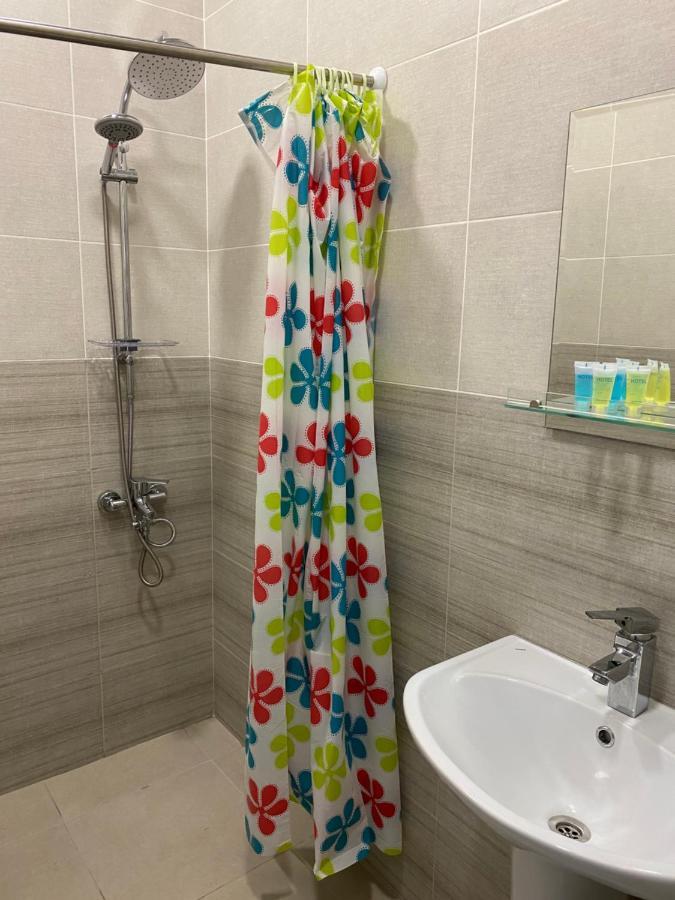 Hotel Sharl Ninotsminda Esterno foto