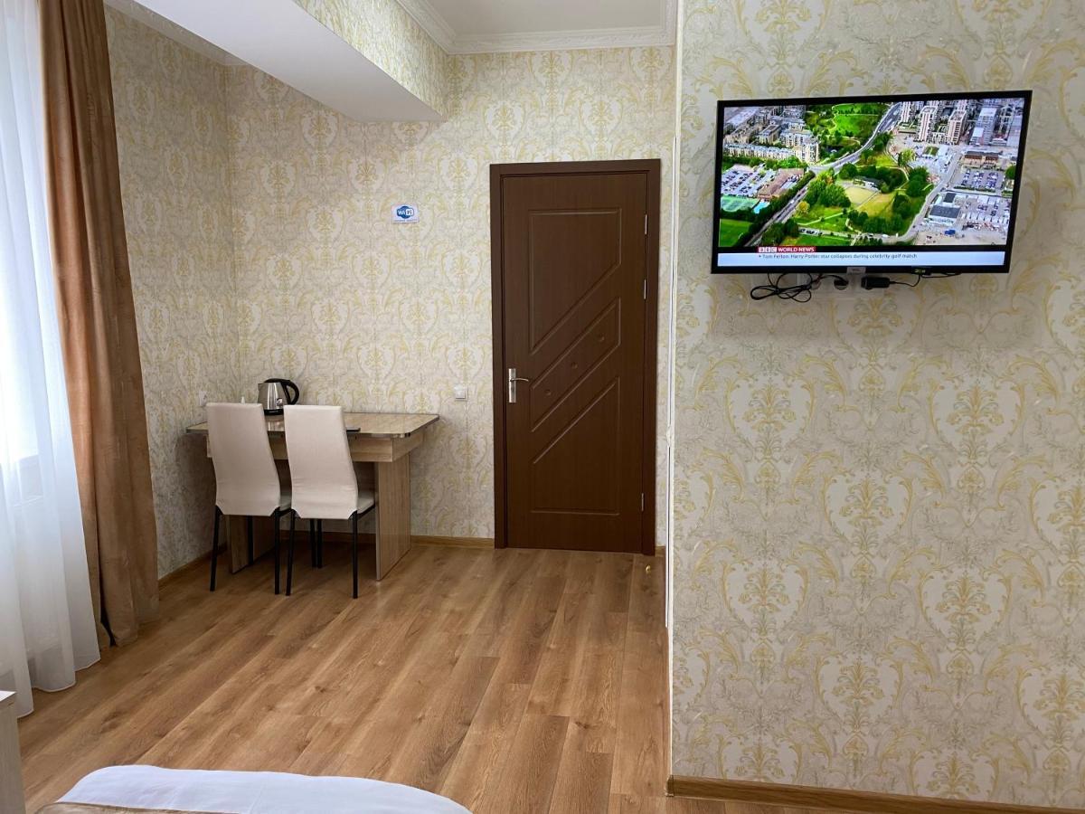 Hotel Sharl Ninotsminda Esterno foto