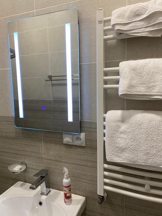 Hotel Sharl Ninotsminda Esterno foto