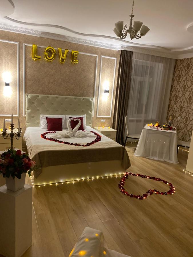 Hotel Sharl Ninotsminda Esterno foto