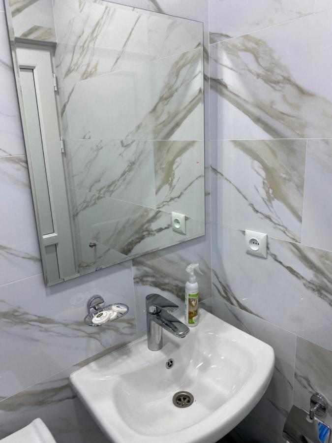 Hotel Sharl Ninotsminda Esterno foto